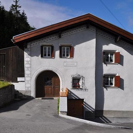 Guardamunt Villa Скуол Екстериор снимка
